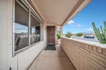 9718 Terrace Ln, Sun City, AZ 85373