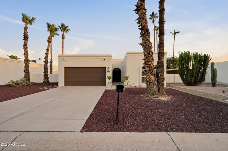 9719 E Minnesota Ave, Sun Lakes, AZ 85248