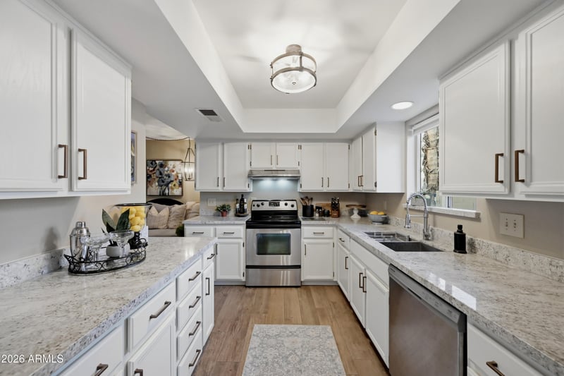 9719 E Minnesota Ave, Sun Lakes, AZ 85248