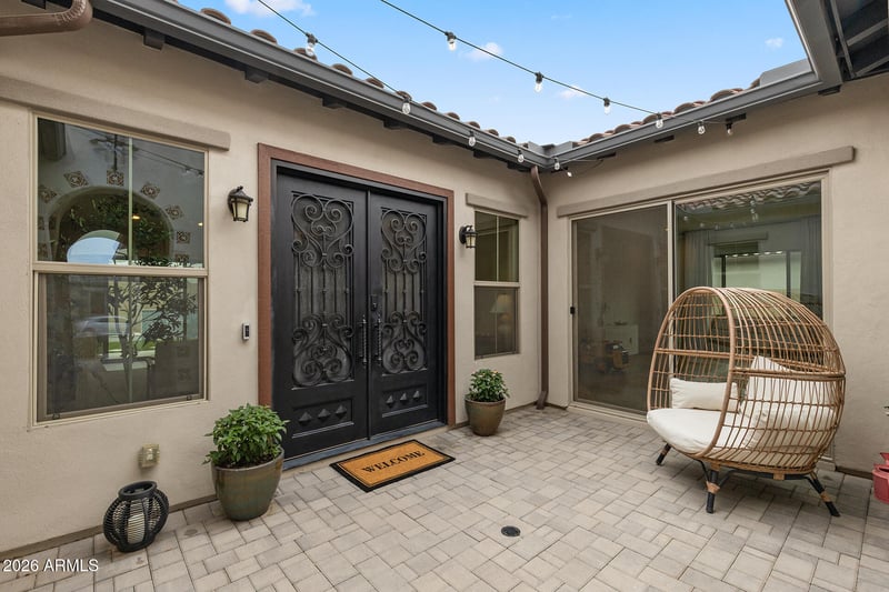 9719 Supernova Dr, Mesa, AZ 85212