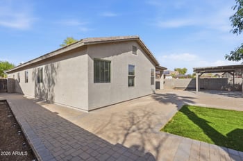 9721 Crown King Rd, Tolleson, AZ 85353