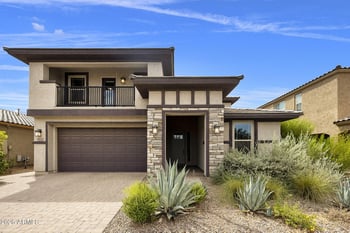 9721 Radioactive Dr, Mesa, AZ 85212