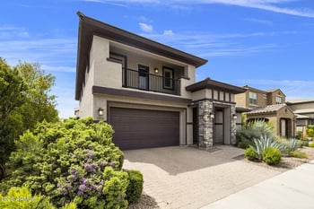 9721 Radioactive Dr, Mesa, AZ 85212
