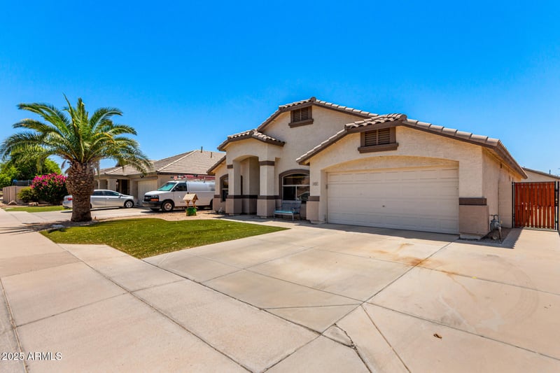 9721 Osage Ave, Mesa, AZ 85212