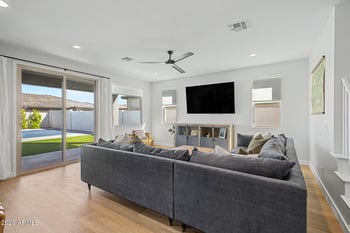 9724 Seismic Ave, Mesa, AZ 85212
