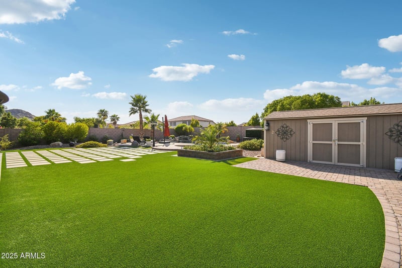 9724 Running Deer Trl, Peoria, AZ 85383