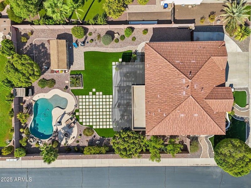 9724 Running Deer Trl, Peoria, AZ 85383