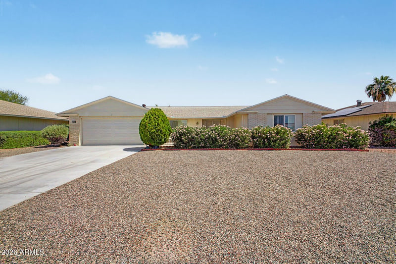 9726 W Hutton Dr, Sun City, AZ 85351
