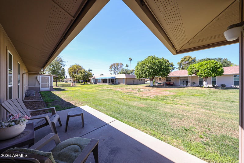 9726 Shasta Dr, Sun City, AZ 85351