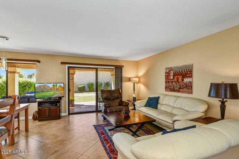 9727 Kerry Ln, Peoria, AZ 85382