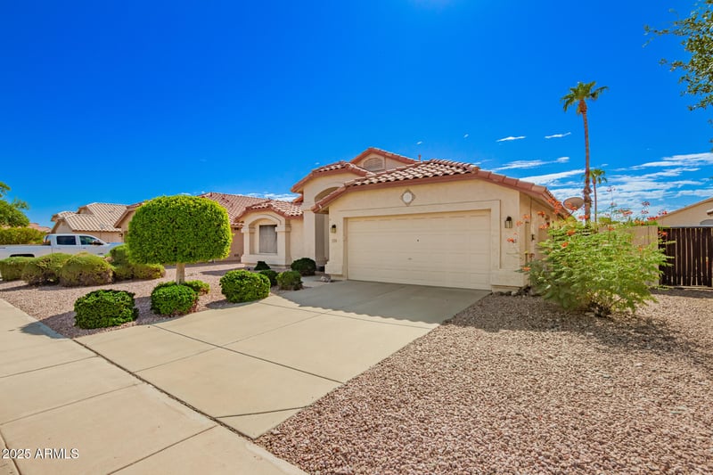 9729 Burnett Rd, Peoria, AZ 85382