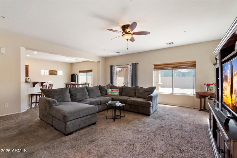 973 Corral St, Avondale, AZ 85323