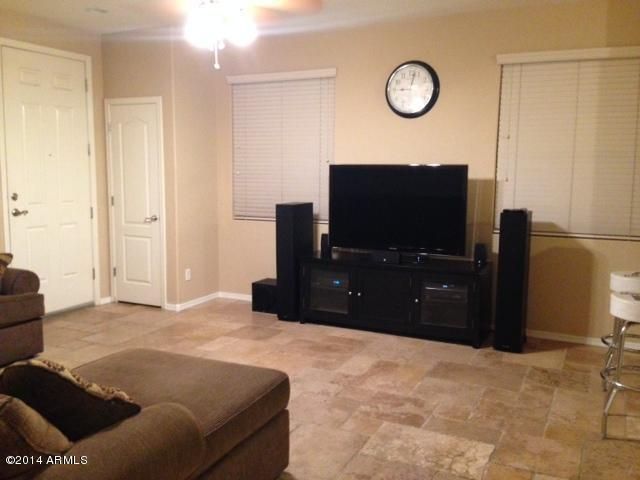 973 E Cantebria Dr, Gilbert, AZ 85296