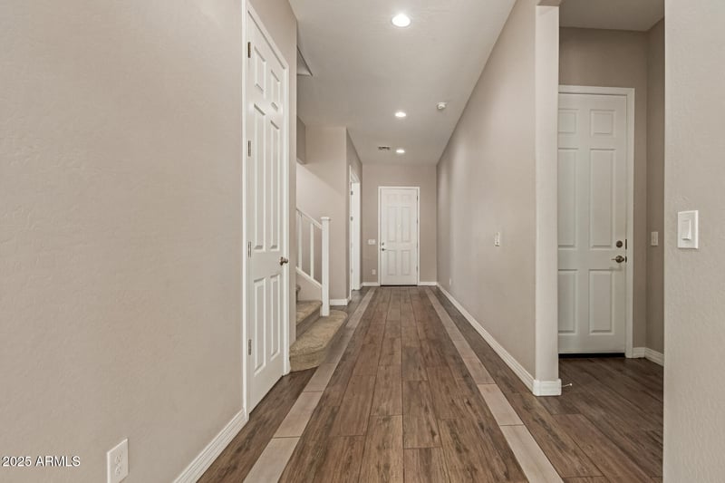 973 Holland Park Dr, Gilbert, AZ 85297