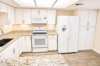 9730 94th Pl #114, Scottsdale, AZ 85258