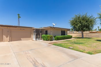 9730 Royal Ridge Dr, Sun City, AZ 85351