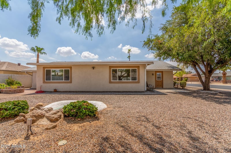 9732 Newport Dr, Sun City, AZ 85351