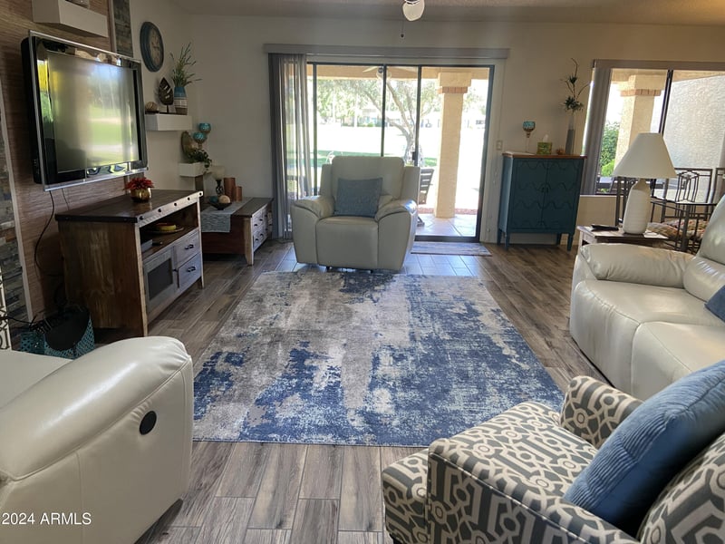 9734 Kerry Ln, Peoria, AZ 85382