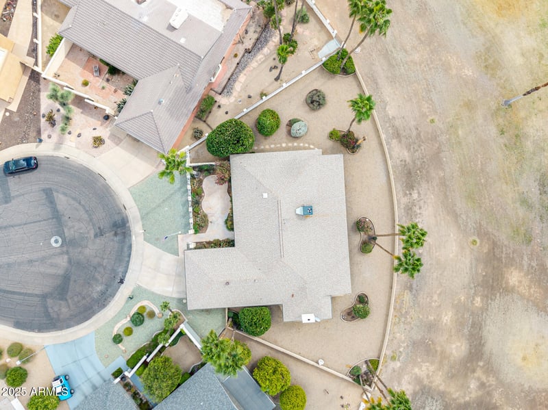 9735 Country Club Dr, Sun City, AZ 85373