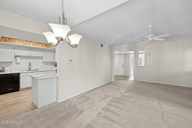 9736 95th St #225, Scottsdale, AZ 85258