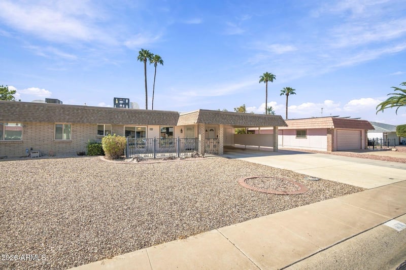 9736 N 105th Ave, Sun City, AZ 85351