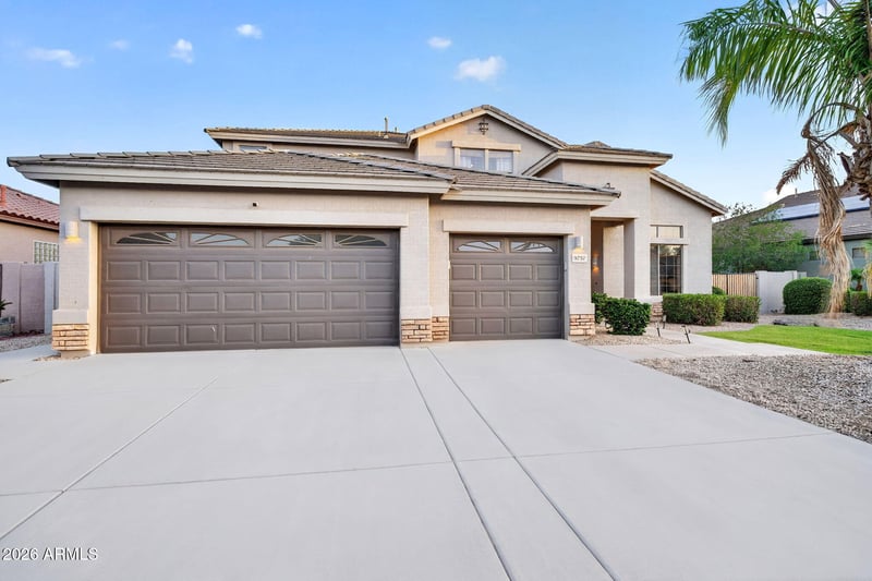 9737 E Lobo Ave, Mesa, AZ 85209