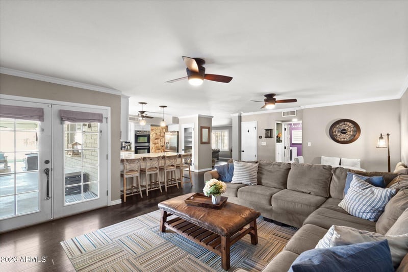 974 W Moon Valley Dr, Phoenix, AZ 85023