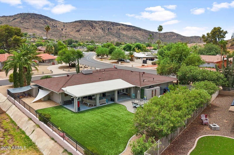 974 W Moon Valley Dr, Phoenix, AZ 85023