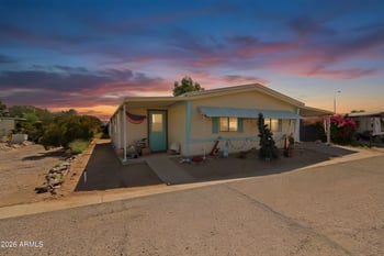 9741 E Apache Trl #10, Mesa, AZ 85207
