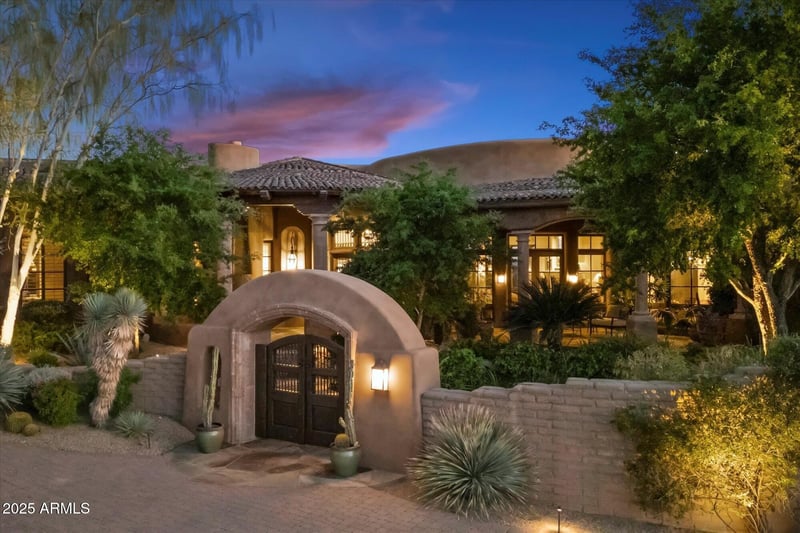 9743 Madera Dr, Scottsdale, AZ 85262