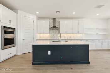 9743 S 12th St, Phoenix, AZ 85042