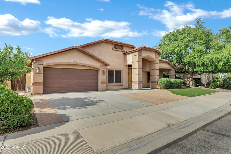 9744 Pantera Ave, Mesa, AZ 85212