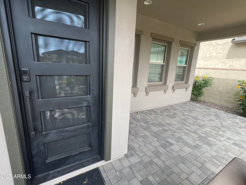 9744 Spiral Ave, Mesa, AZ 85212