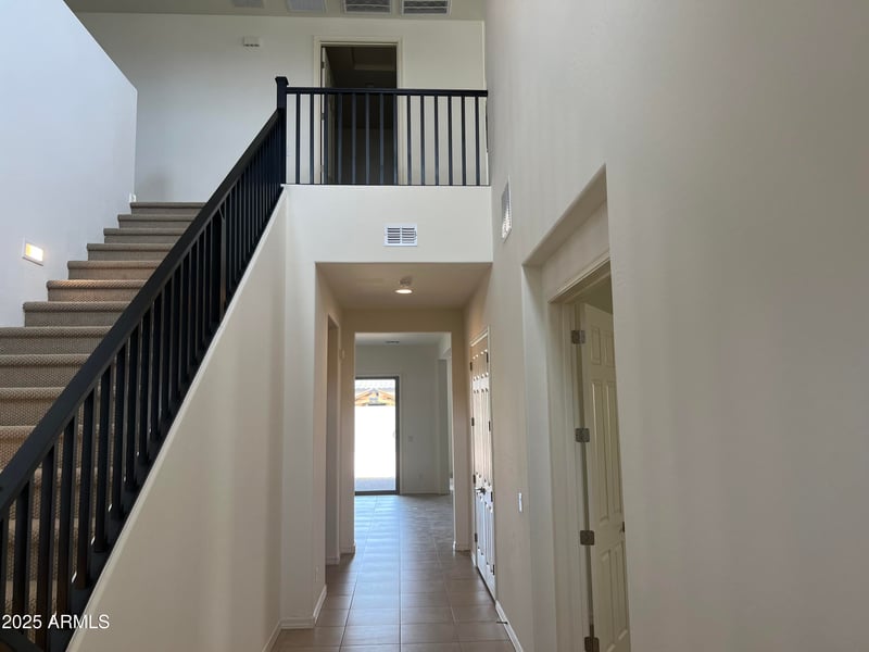 9744 Spiral Ave, Mesa, AZ 85212