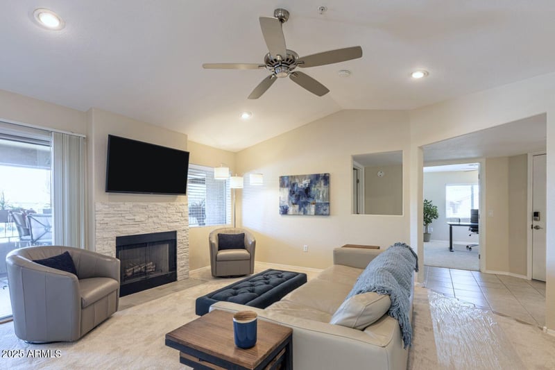 9745 95th St #227, Scottsdale, AZ 85258