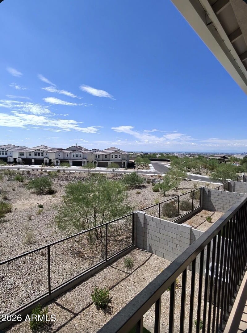 9746 S 12th St, Phoenix, AZ 85042