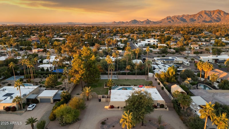 9748 Becker Ln, Scottsdale, AZ 85260