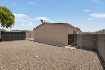 9748 Escondido Ave, Mesa, AZ 85208