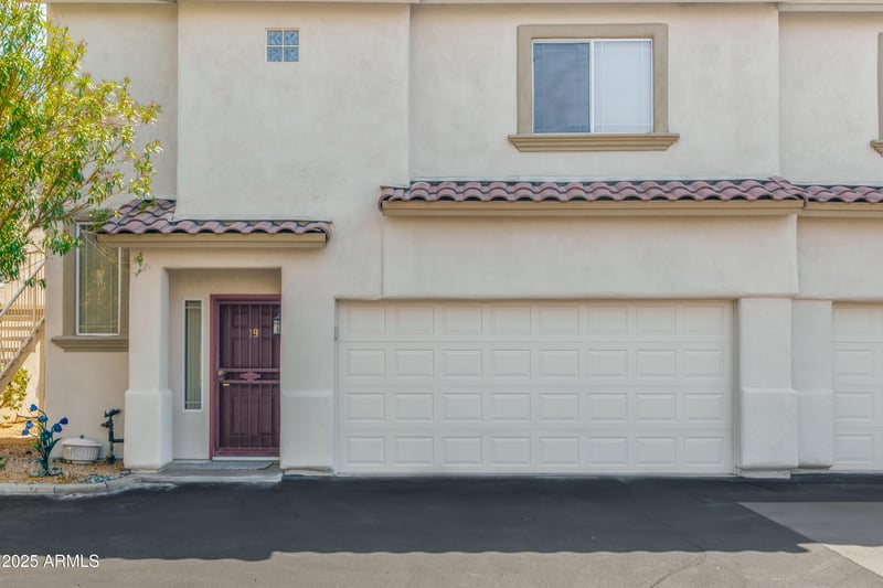 9750 Monterey Dr #19, Fountain Hills, AZ 85268