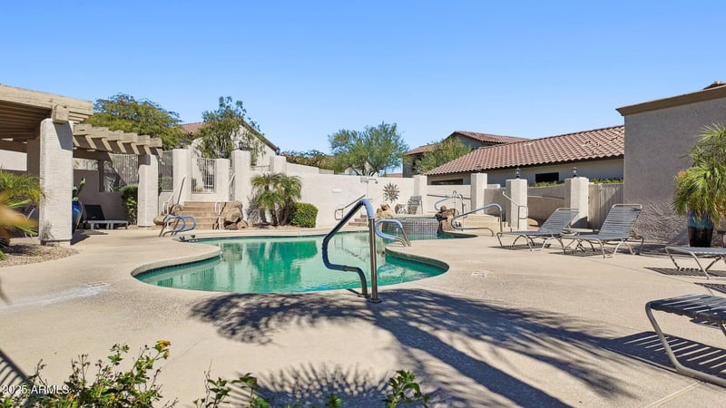 9750 Monterey Dr #6, Fountain Hills, AZ 85268