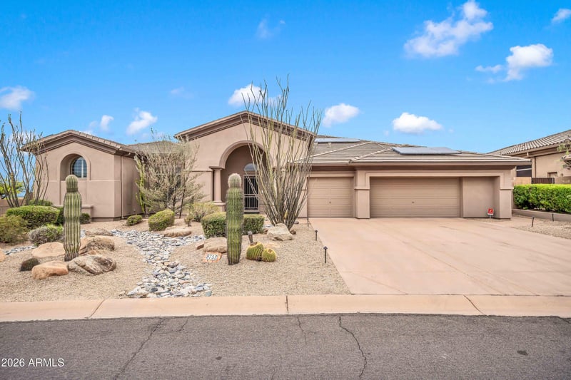 9752 E Roadrunner Dr, Scottsdale, AZ 85262