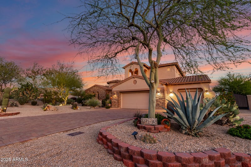 9753 Suncrest Rd, Scottsdale, AZ 85262