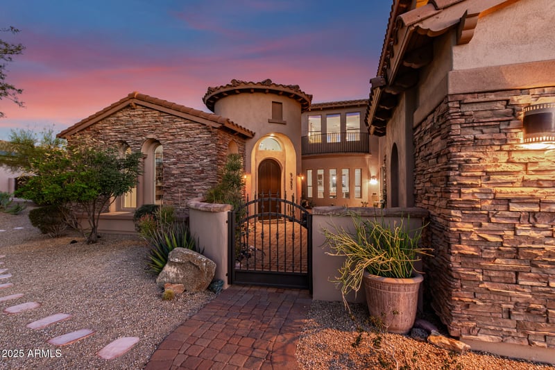 9753 Suncrest Rd, Scottsdale, AZ 85262