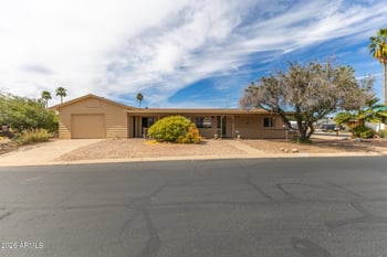 9755 Edgewood Ave, Mesa, AZ 85208