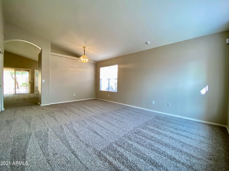 9758 S Darrow Dr, Tempe, AZ 85284