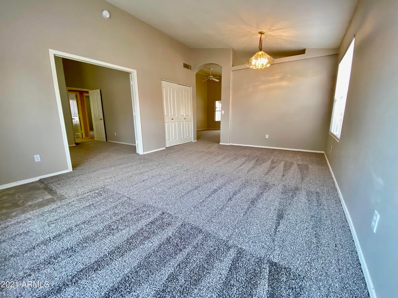 9758 S Darrow Dr, Tempe, AZ 85284