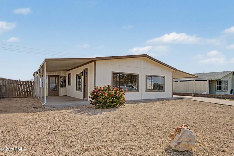 9761 Flossmoor Ave, Mesa, AZ 85208