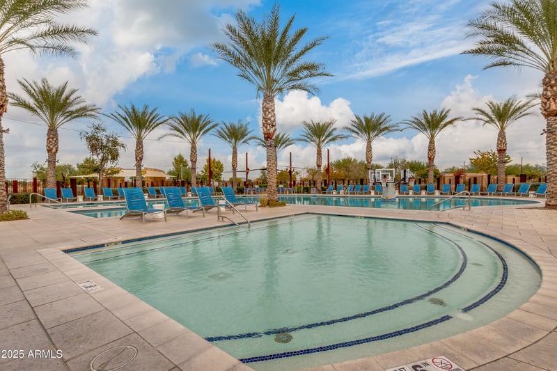 9764 Radioactive Dr, Mesa, AZ 85212