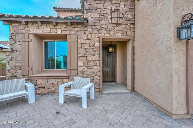 9769 Wizard Ln, Peoria, AZ 85383