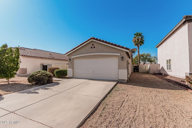 977 E Saratoga St, Gilbert, AZ 85296